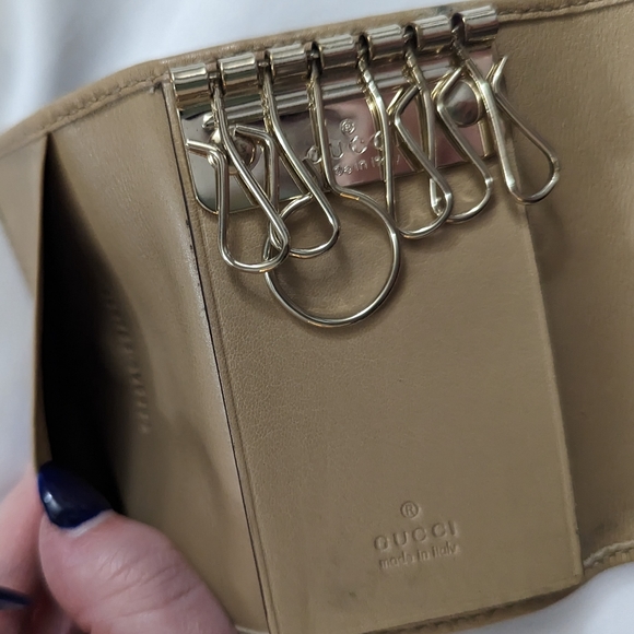 Authentic Gucci Key Holder - Picture 4 of 4